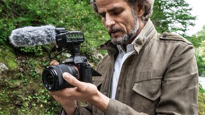 Viso kadro fotoaparatas su 5 ašių vaizdo stabilizavimu | ILCE-7M2
