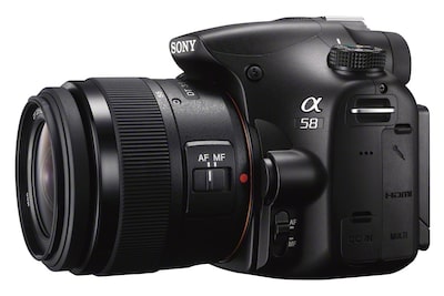 Vaizdo įrašymui ir kūrybiškam fotografavimui skirtas DSLR